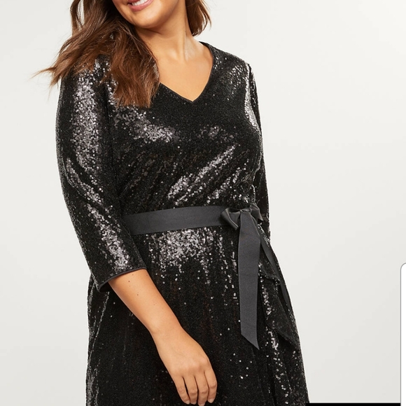 Sizes 26/28, 18/20 & 14/16 β€NWTβ€ Sequin Dress - Picture 1 of 3